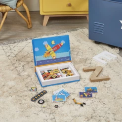 Janod Racers Magneti Book