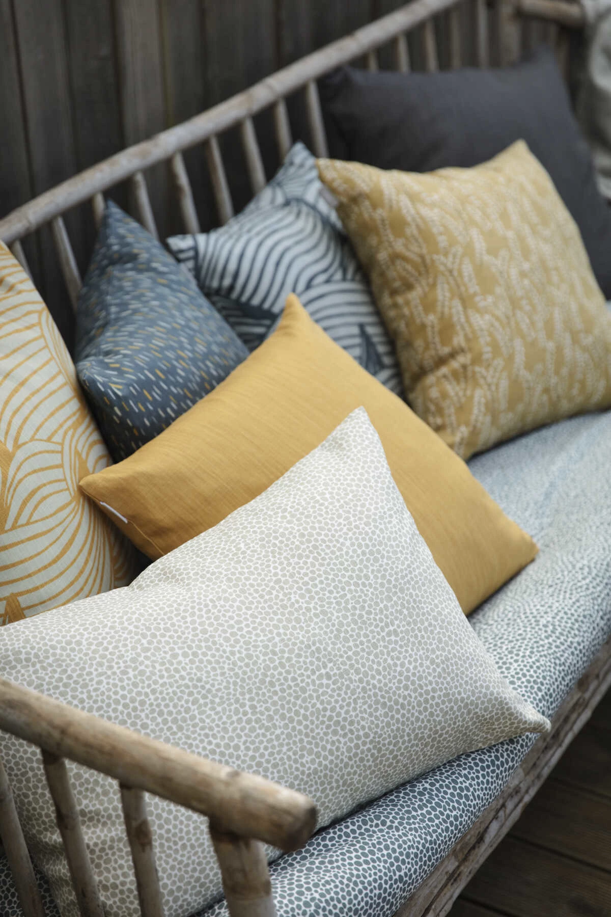 Spira of Sweden Ocher Kvist Cushion Cover 4 Spira of Sweden Ocher Kvist Cushion Cover