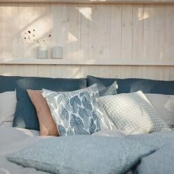 Spira of Sweden Birds Cushion Dusty Blue