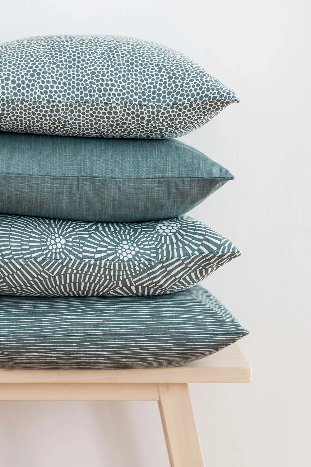 Spira of Sweden Smoke Blue Cotton Line Pillowcase 4 Spira of Sweden Smoke Blue Cotton Line Pillowcase